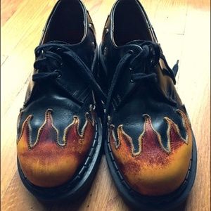 Vintage TREDAIR Made in England Flame Oxford Shoes